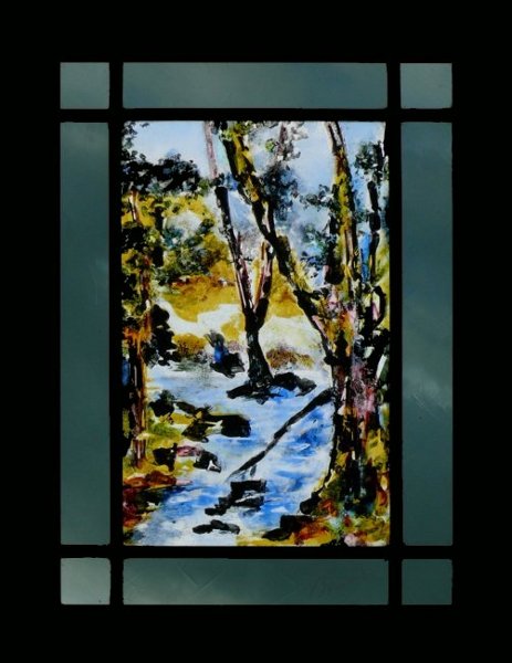 un ruisseau dans un bois, vitrail (stained glass) de Bosselin peintre verrier à Fécamp, Normandie, pays de caux, côte d' Albatre, don au peintre Vladimir Kara